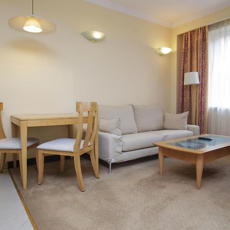 Chagala Atyrau Hotel Εξωτερικό φωτογραφία