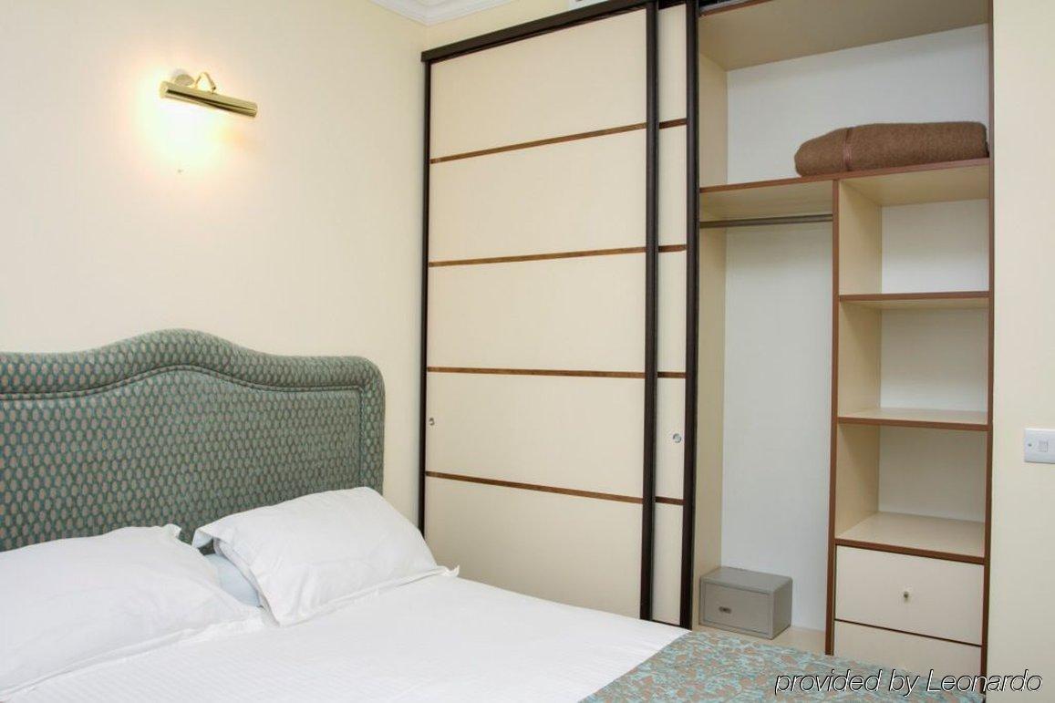 Chagala Atyrau Hotel Εξωτερικό φωτογραφία